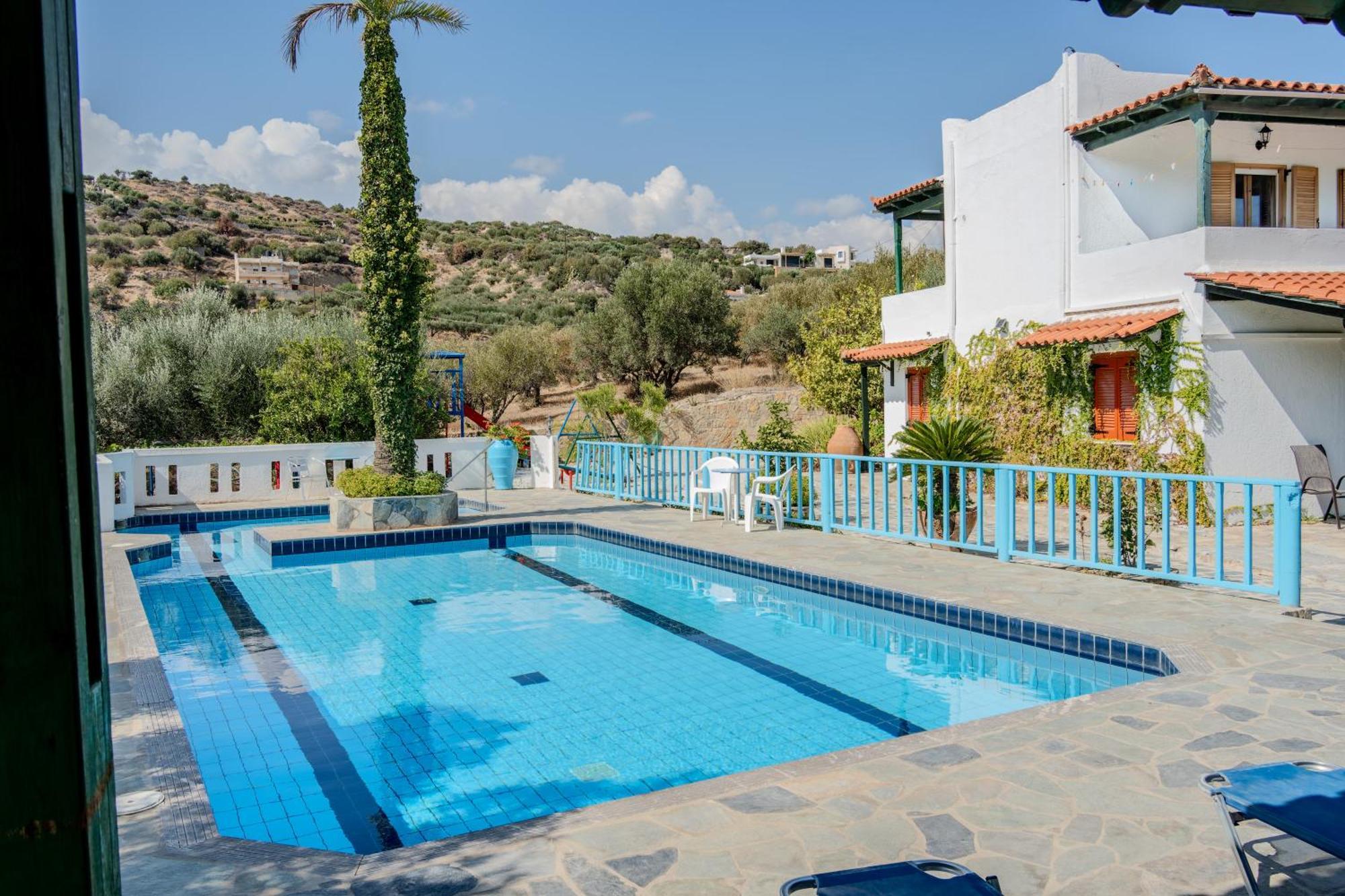 Athina Villas Istron エクステリア 写真