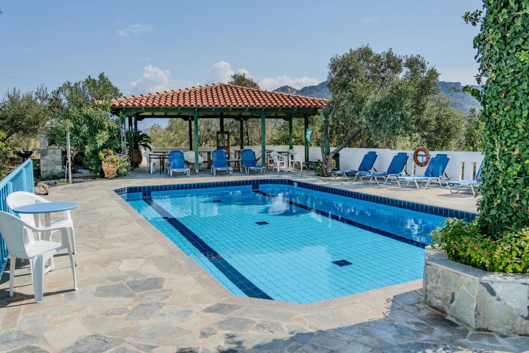 Athina Villas Istron エクステリア 写真