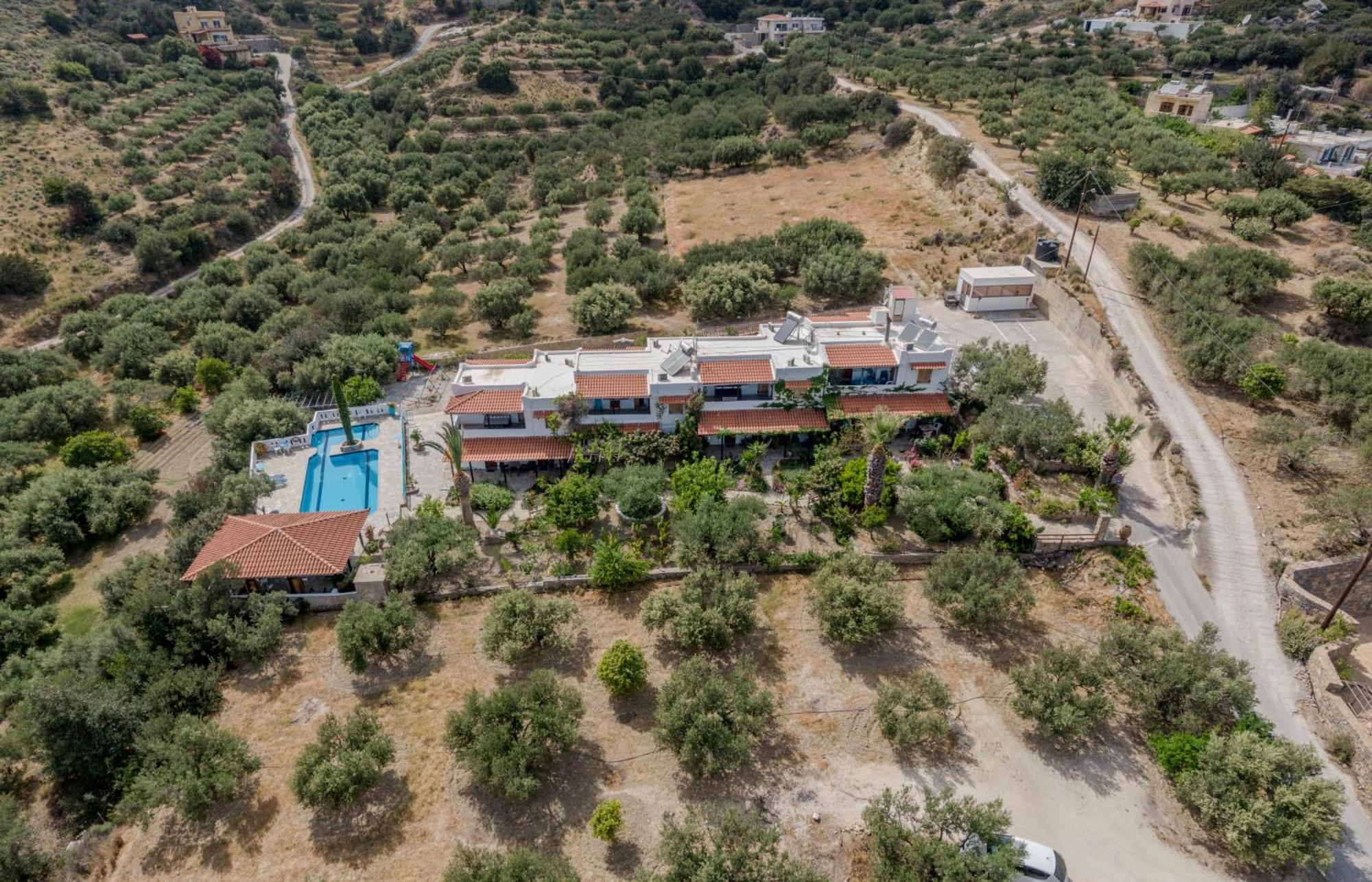 Athina Villas Istron エクステリア 写真
