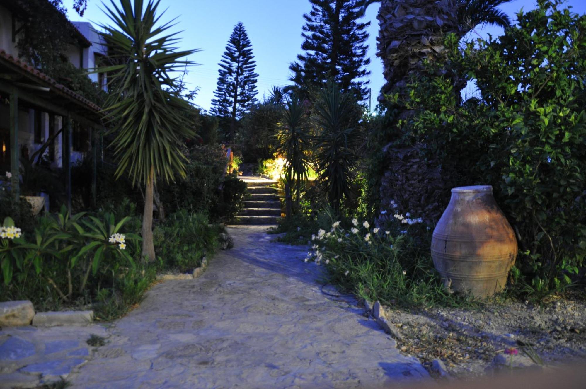 Athina Villas Istron エクステリア 写真